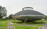 Structure in the form of a flying saucer (it was planned Museum of UFOlogy or a restaurant but now is vacant) in shchyolkovsky district in the village of Protasovo on the road in Fryanovo on the right side.
Translated by «Yandex.Translator»