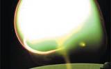 Simulación de bola relámpago en un laboratorio científico. El Experimento Del Año Фуссмана. Durante la toma de fotografías se utilizaron los filtros de luz.

© Instituto de física del plasma de max Planck (© Max-Planck-Institut für Plasmaphysik - ipp.mpg.de)
Traducido del servicio de «Yandex.Traductor»