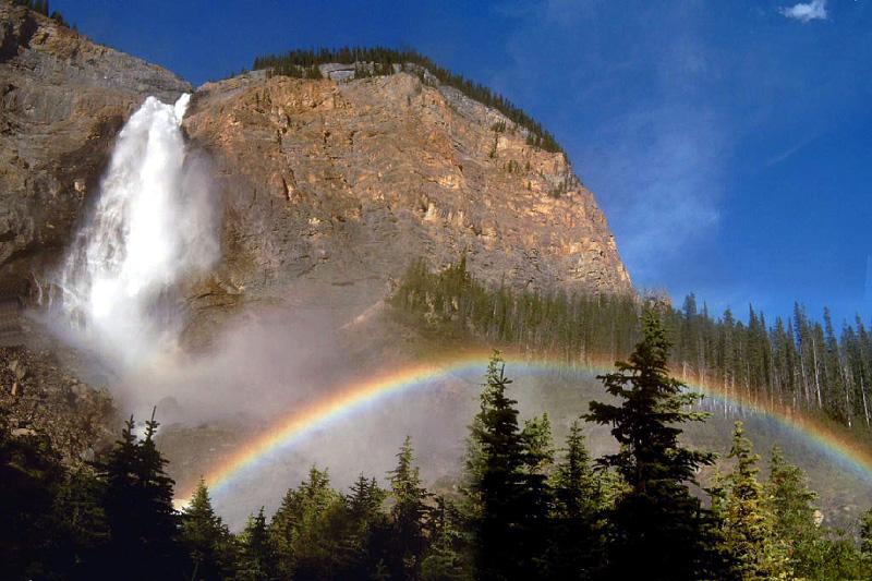 Rainbow in the water mist from takakkaw falls, Canada
Translated by «Yandex.Translator»
